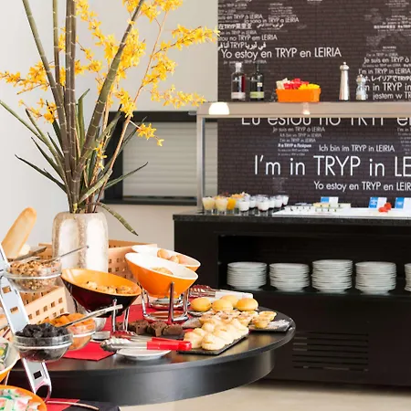Hotel Tryp By Wyndham 4*