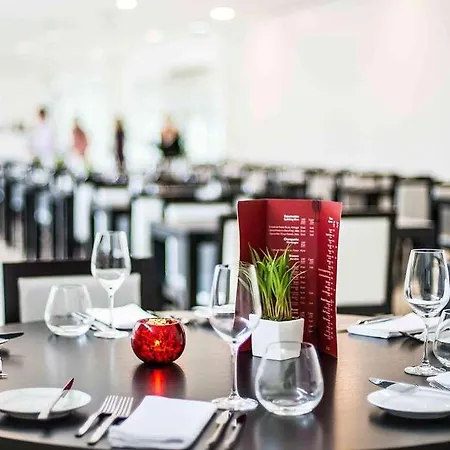 Tryp By Wyndham Hotel