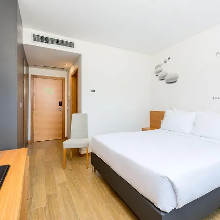 Tryp By Wyndham Hotel Leiria