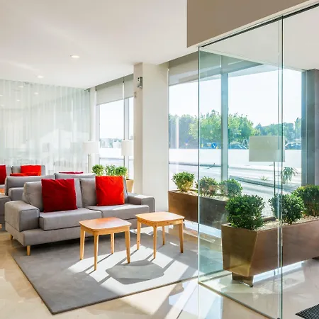 Tryp By Wyndham 4*
