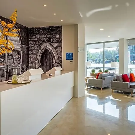 Hotel Tryp By Wyndham