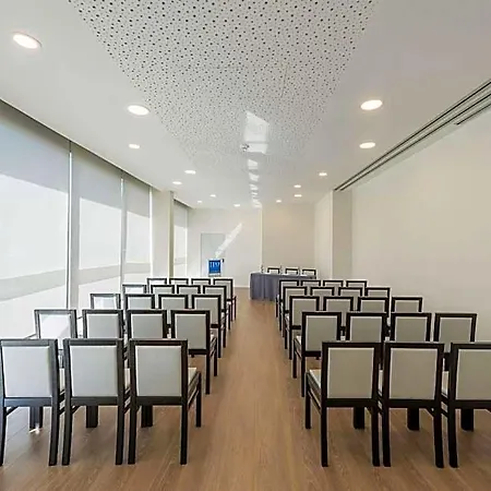 Tryp By Wyndham 4* Leiria