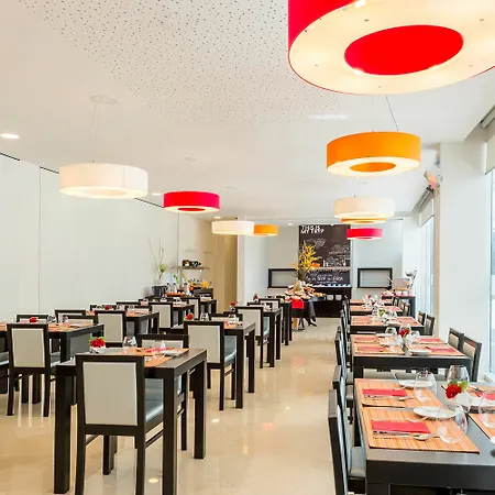 Tryp By Wyndham 4* Leiria