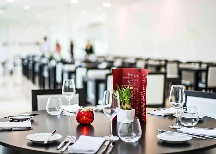 Tryp By Wyndham Hotel