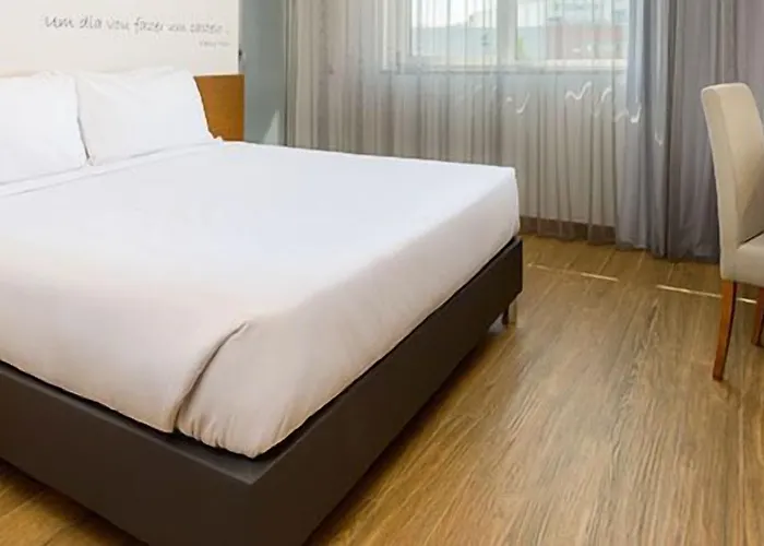 Tryp By Wyndham 4*