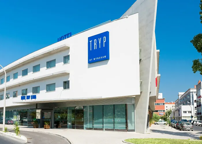 Tryp By Wyndham Hotel 4*
